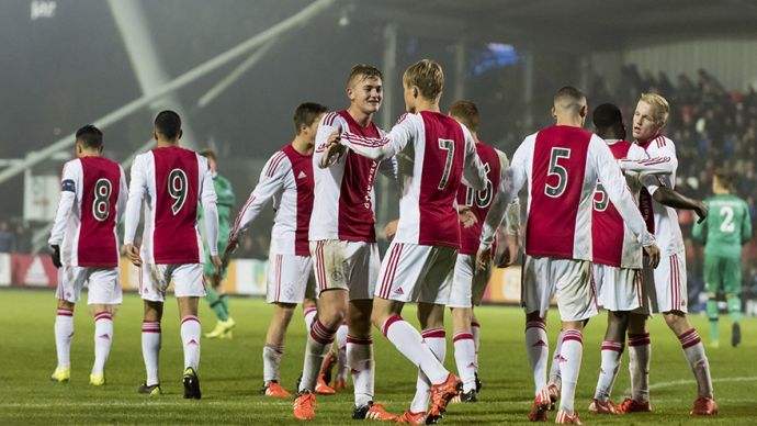 度居高不下 度居高不下