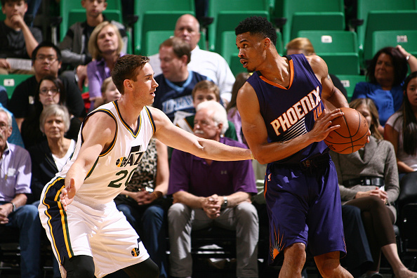 再次让球迷 再次让球迷