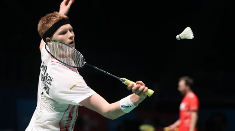 格林等一众 格林等一众